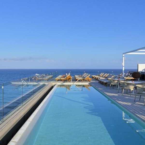 Sol Beach Roof